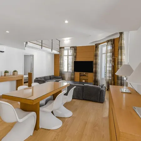 شقة Ref 2086 - Center Spacious With Balcony To Rent